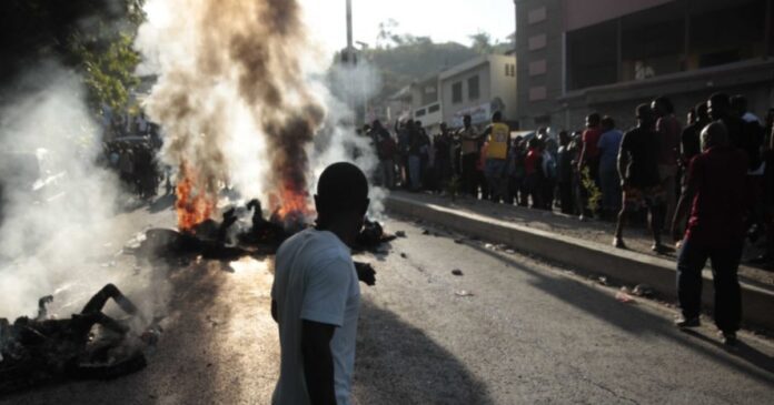 Quema Turba En Haiti A Pandilleros Vivos 696x365 1