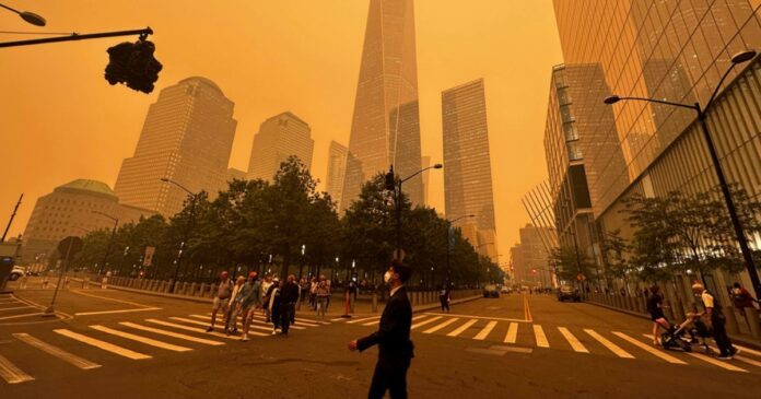 Pintan Incendios De Canada Cielo De Nueva York Y Ciudades 696x365 1