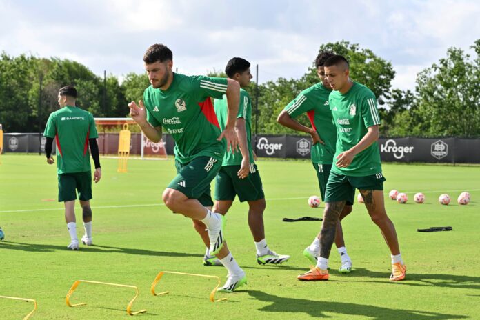 Juega Mexico El Liderato En Copa Oro Ante Haiti 696x464 1