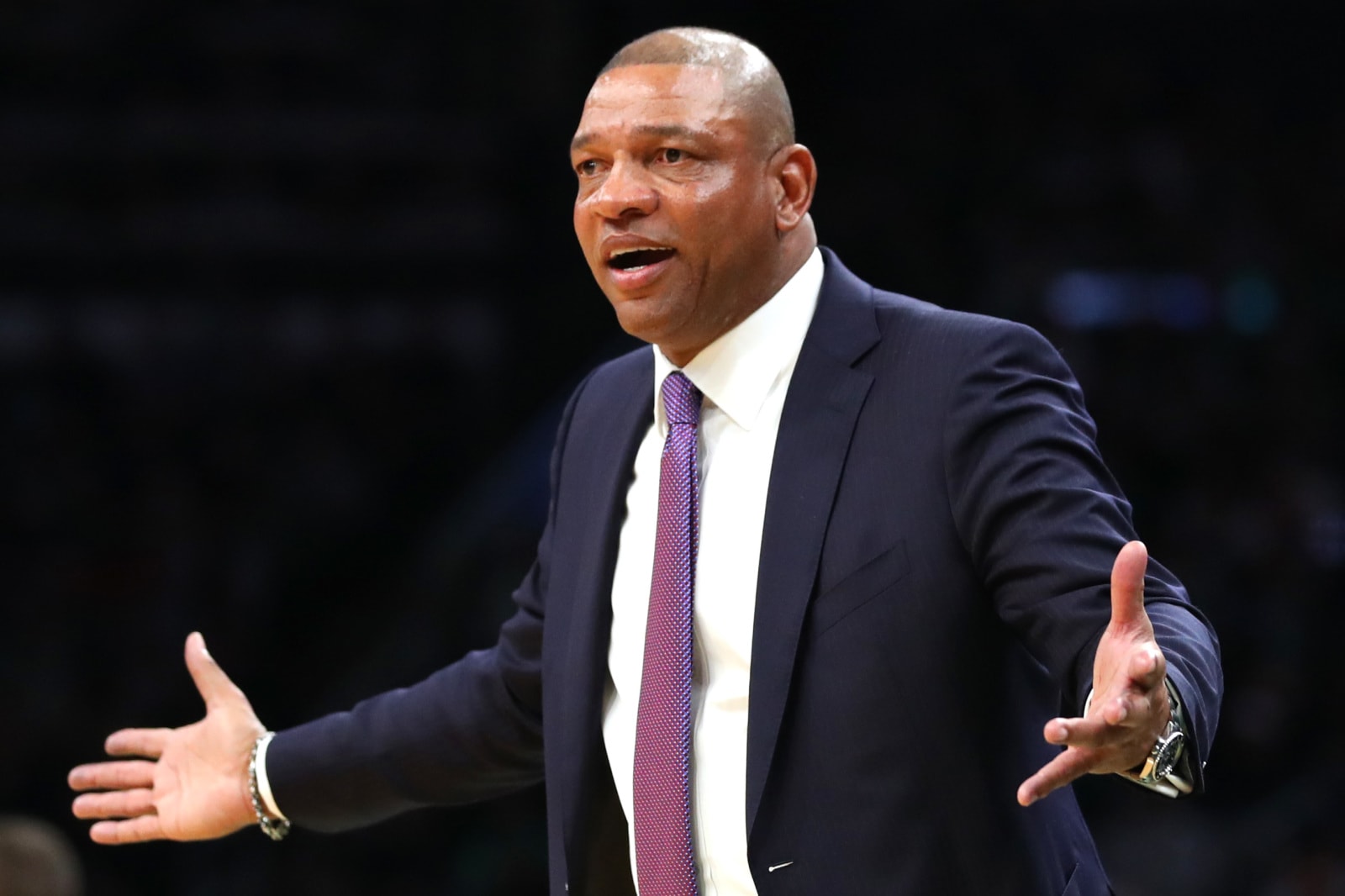 Debutara Doc Rivers Con Milwaukee Ante El Campeon Denver