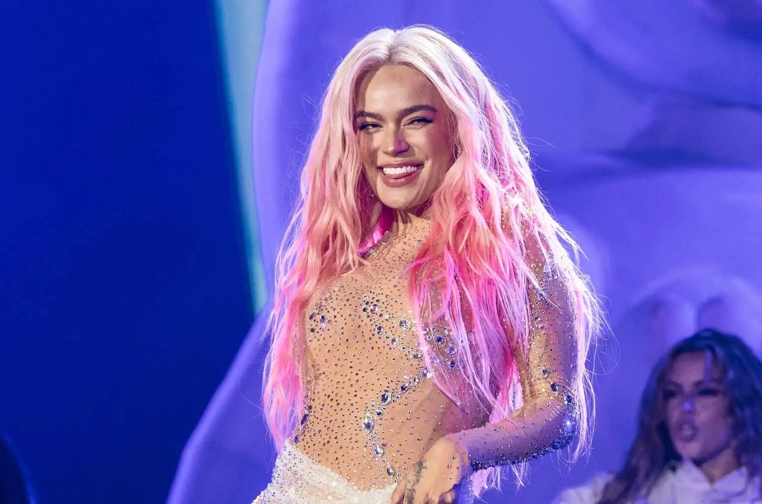 Karol G revive el drama clásico de telenovelas en su nuevo proyecto