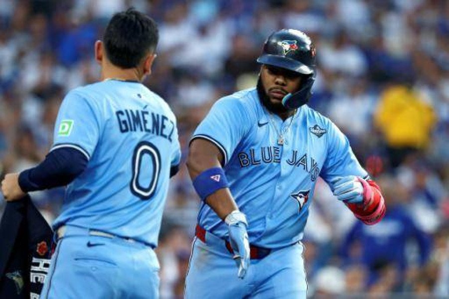 Azulejos igualan la Serie Mundial con triunfo ante Dodgers