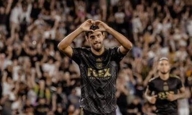 Carlos Vela Anota Y Avanza Lafc En Concacaf