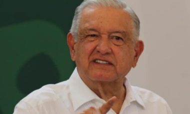 Rompe Amlo Con La Corte E28098ni El Telecc81fono Le Contesten 696x365 1