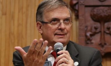 Llama Ebrard A Dejar Cargos En Gobierno 696x365 1