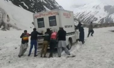 Deja Avalancha De Nieve 11 Muertos Y 13 Heridos En Pakistan 696x365 1