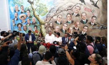 Inaugura Adan Mural De Buenos Y Malos 696x457 1