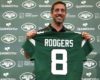 Reduce Aaron Rodgers Su Salario Por Los Jets 696x508 1