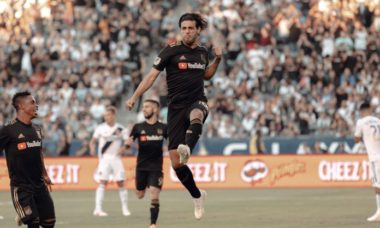 Carlos Vela Quiere Mejorar Marca Contra El Galaxy