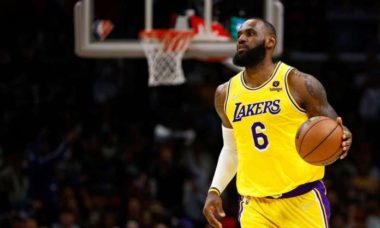 N4 Trae Lebron Los Puntos A Lakers